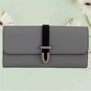 NWOT Large Gray Foldover Women’s Wallet